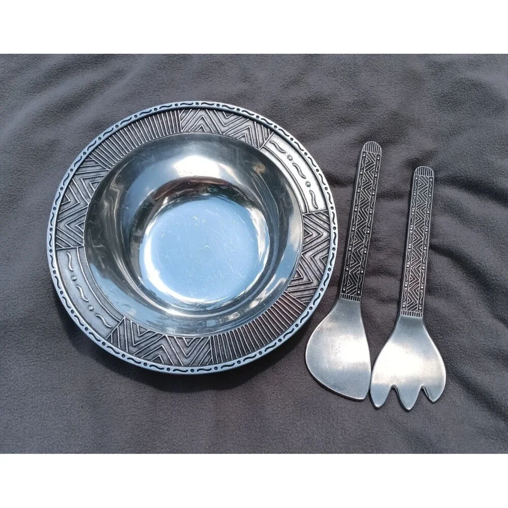 VINTAGE Wilton Armetale 2004 LARGE 14.75